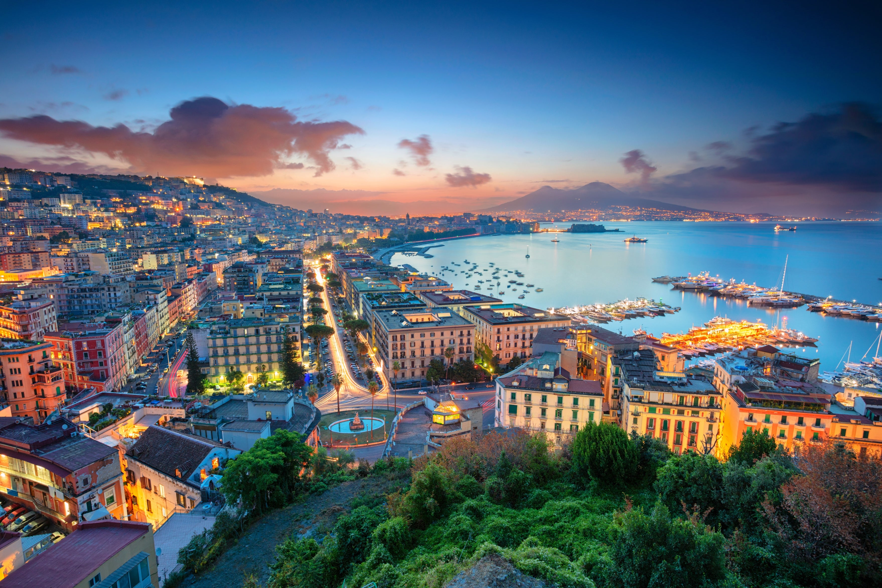 Exploring Naples, Italy: What to See, Things to Do, and Local Etiquette