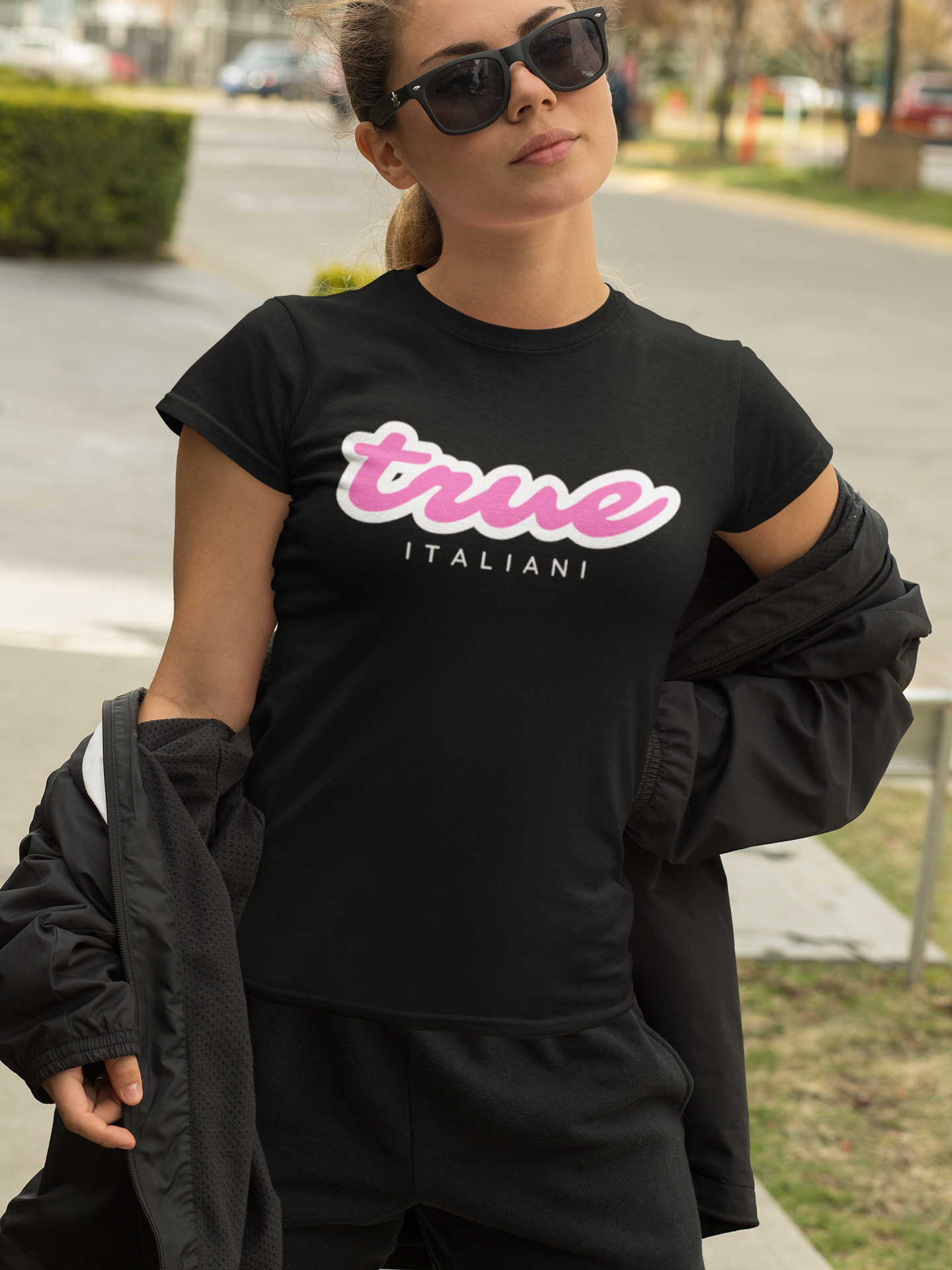 Il Rosa E Il Bianco Unisex Tee