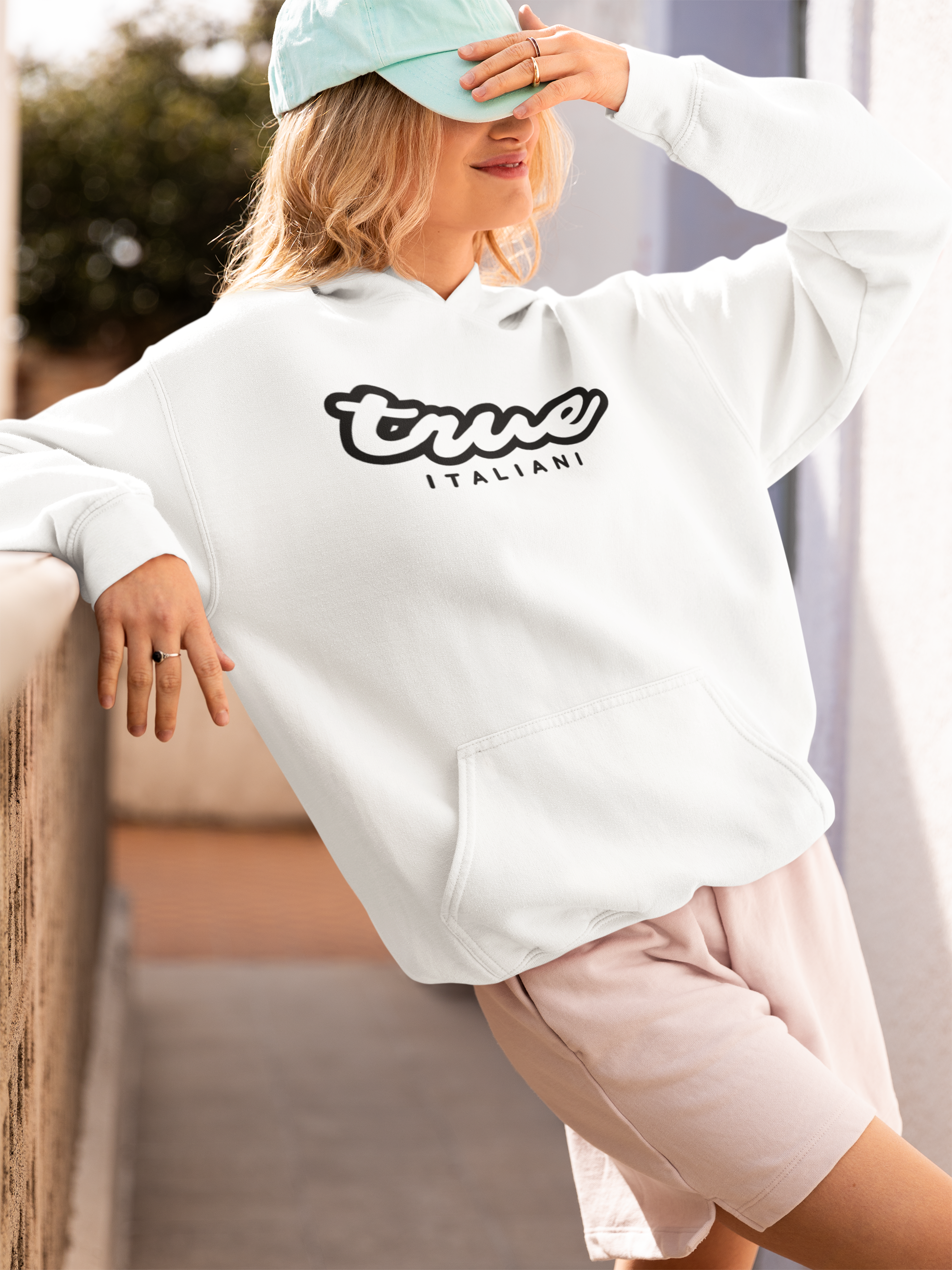 Il Bianco E Il Nero Unisex Hoodie
