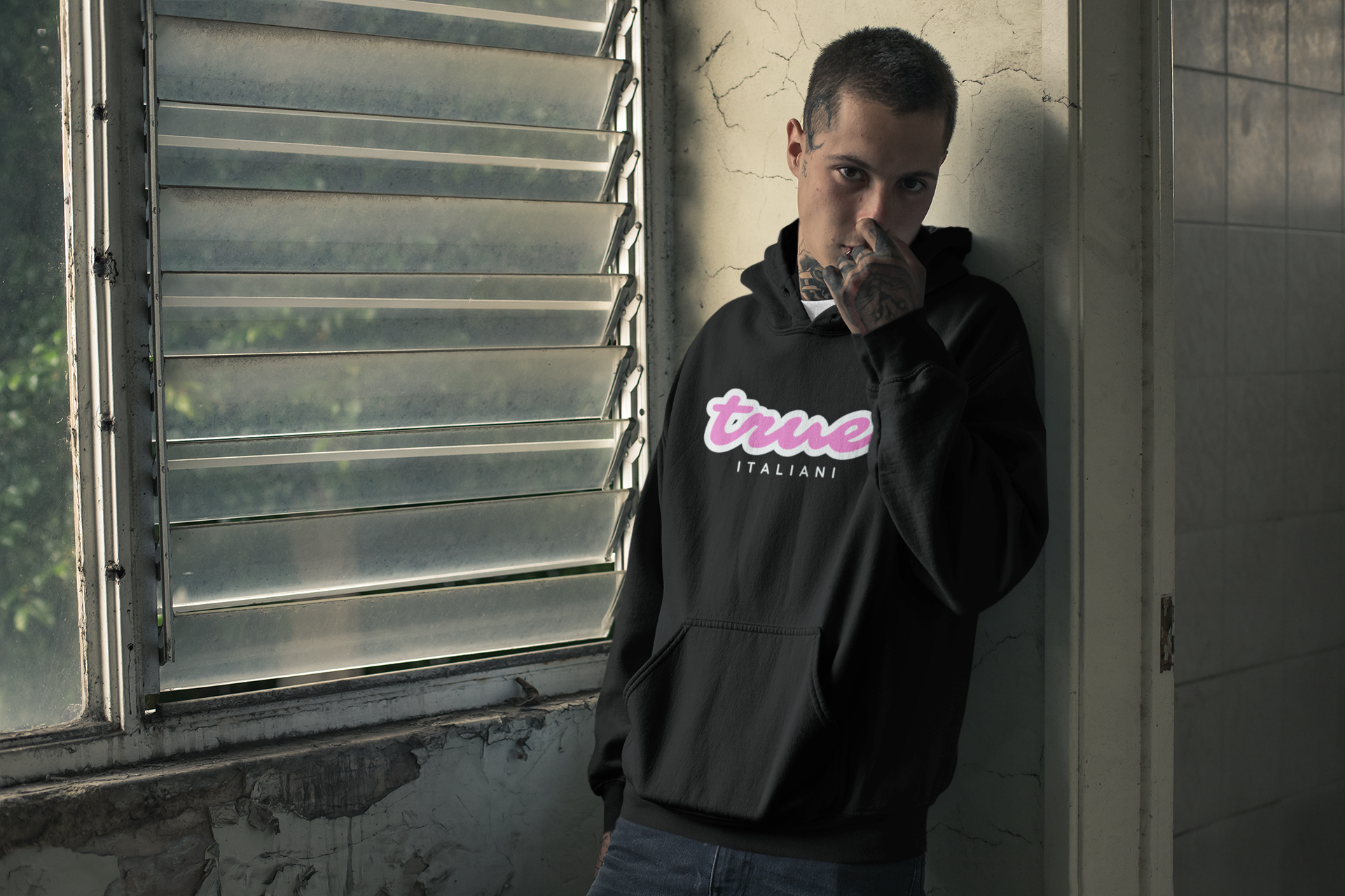 Il Bianco E Il Rosa Unisex Hoodie