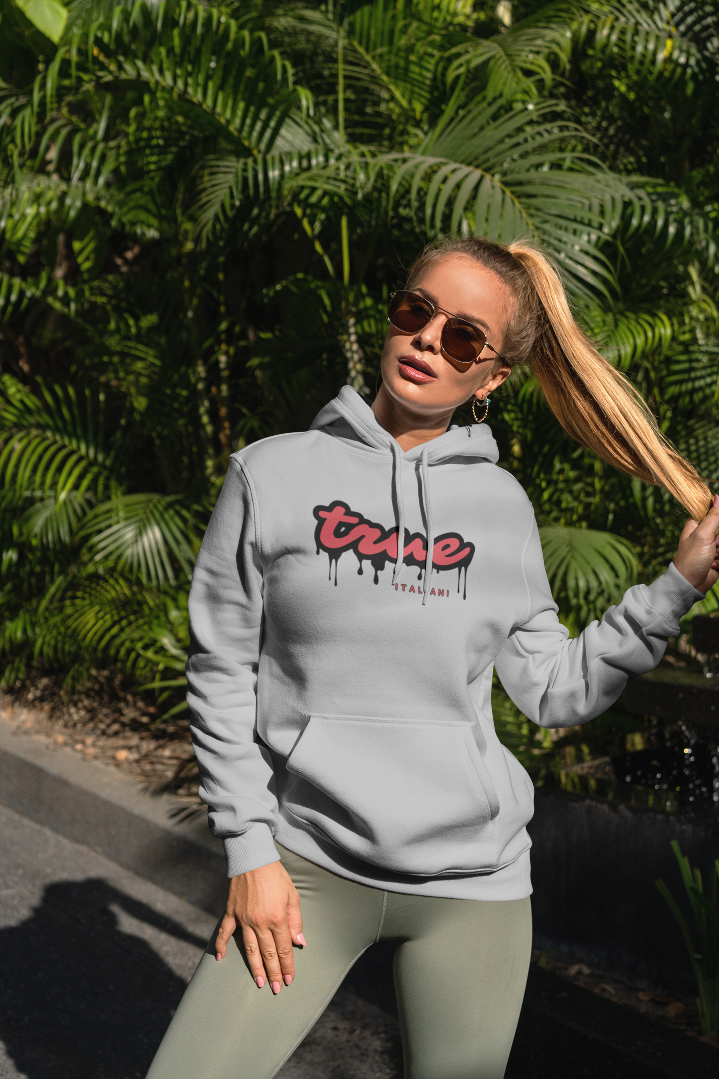 Il Rosso E Il Nero Unisex Drip Hoodie