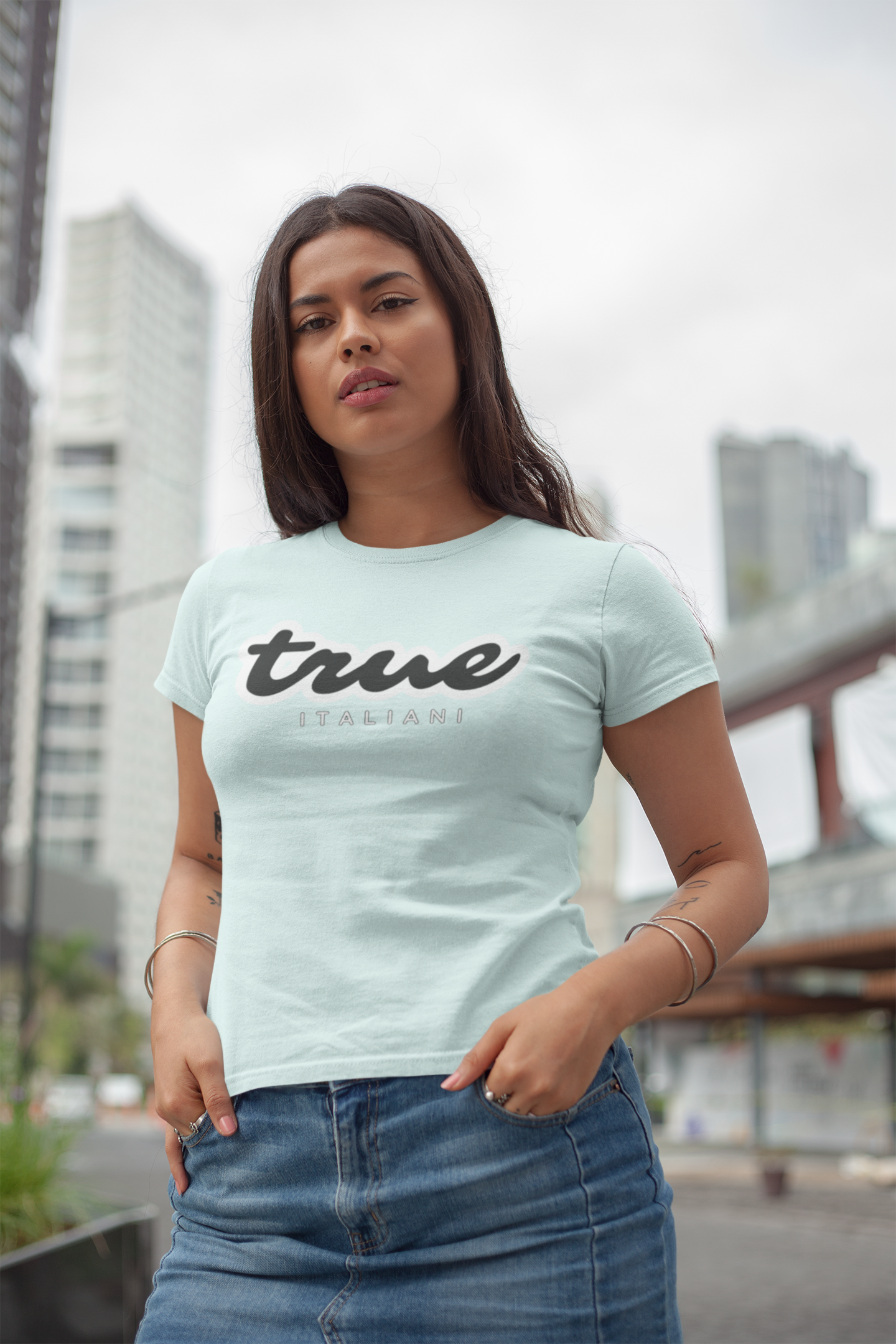 Il Bianco E Il Nero Unisex Tee