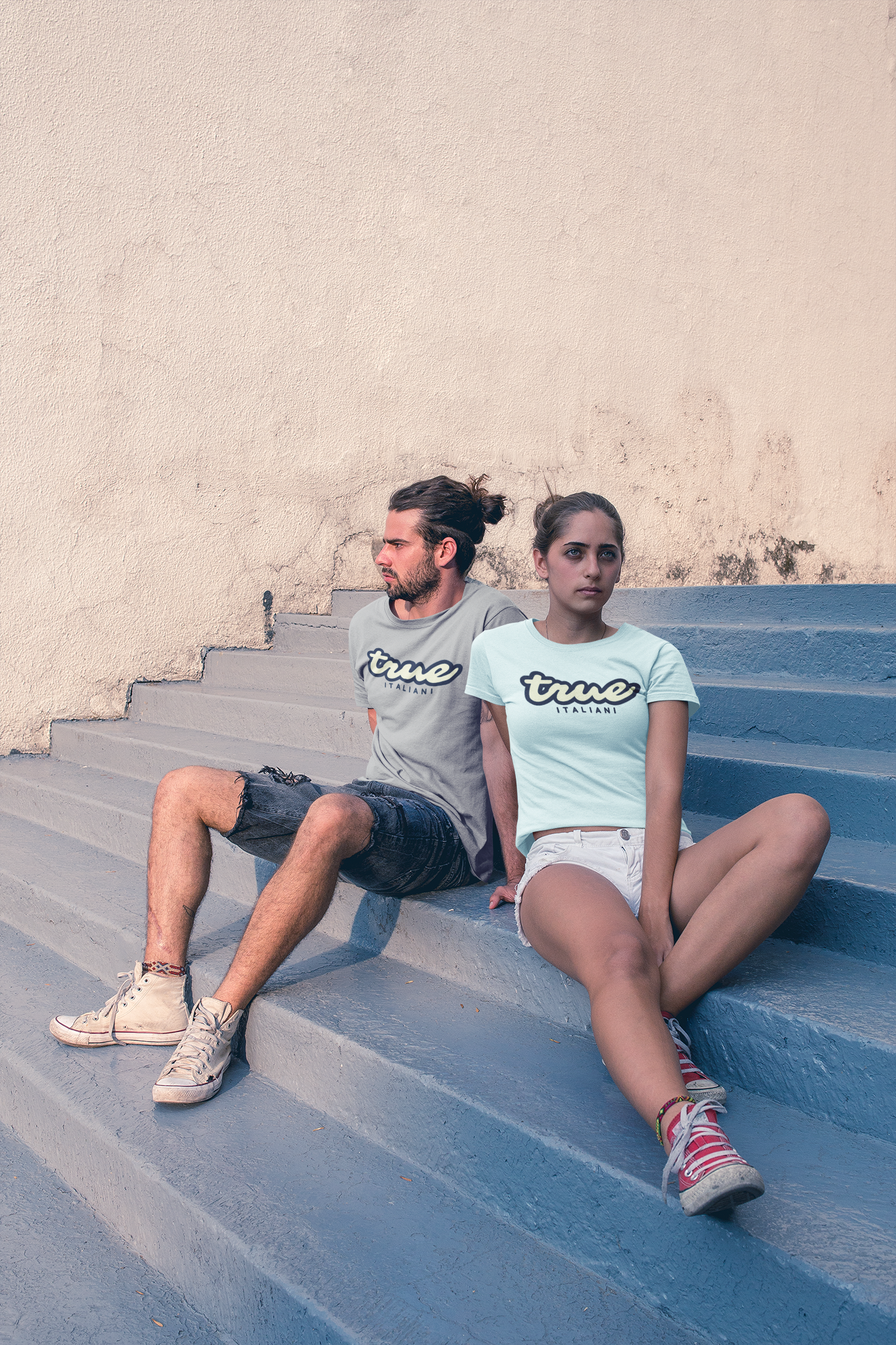 Il Blu E Il Crema Unisex Tee